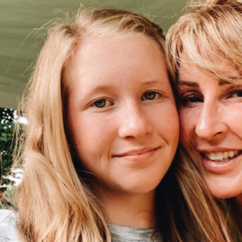 Meet your Posher, Alexis